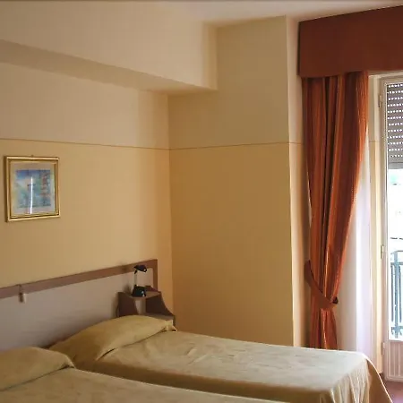Hotel Tirreno