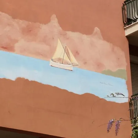 酒店 Tirreno 卡迪拉瓦尼亚