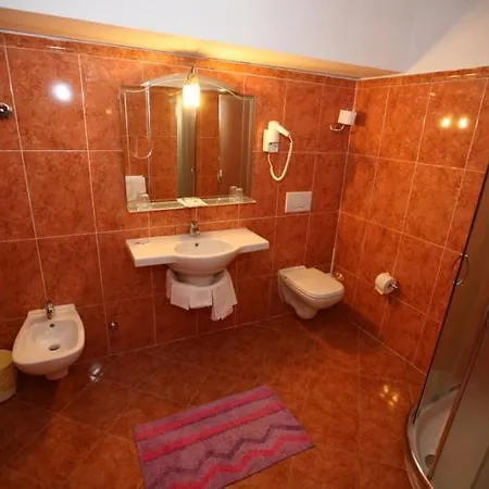 Отель Tirreno