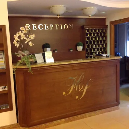 Hotel Tirreno Cavi di Lavagna