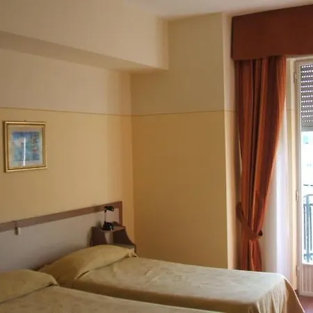 Hotel Tirreno