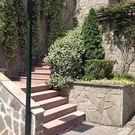Отель Tirreno 3*