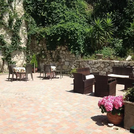Hotel Tirreno Cavi di Lavagna
