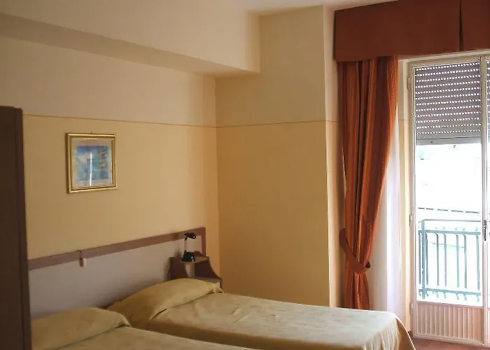 Otel Tirreno